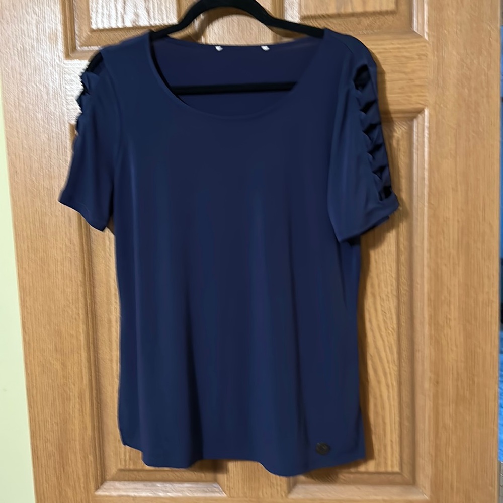 Michael Korda top size medium